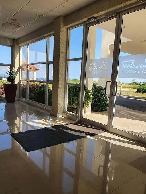 Apartment Bayfront Bluedream Luxurious 1Bed, 1Ba Apt Portmore