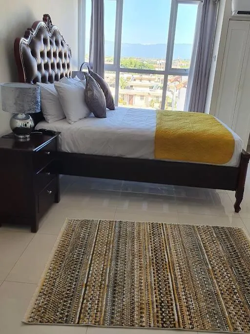 Bayfront Bluedream Luxurious 1Bed, 1Ba Apt Portmore Jamaica
