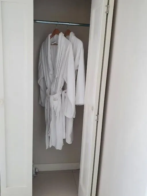 Apartment Bayfront Bluedream Luxurious 1Bed, 1Ba Apt Portmore