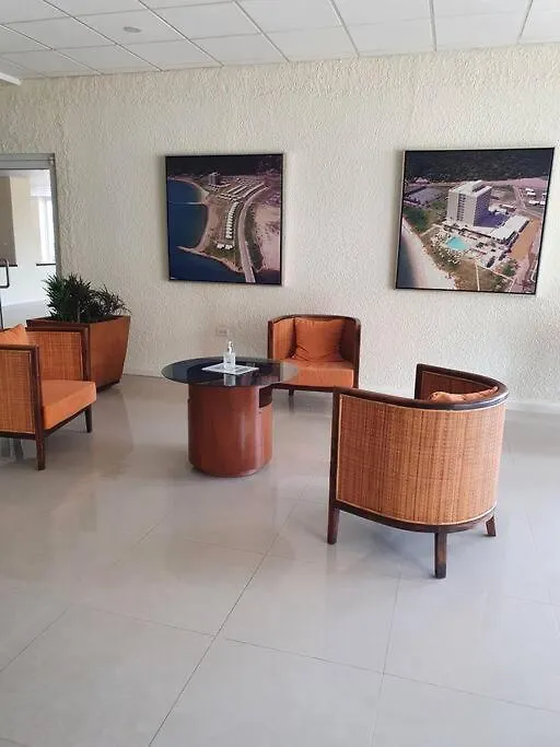 Bayfront Bluedream Luxurious 1Bed, 1Ba Apt Portmore 0*,