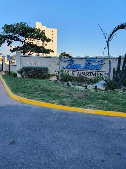 Apartment Bayfront Bluedream Luxurious 1Bed, 1Ba Apt Portmore