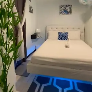 Blue Royalty Bed & Breakfast